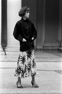 Cathy_Gallagher_Versace_Resort_1984_054.jpg
