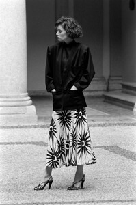 Cathy_Gallagher_Versace_Resort_1984_063.jpg