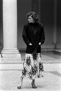 Cathy_Gallagher_Versace_Resort_1984_064.jpg