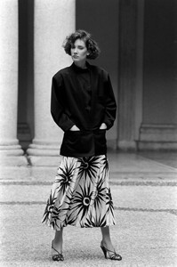 Cathy_Gallagher_Versace_Resort_1984_072.jpg