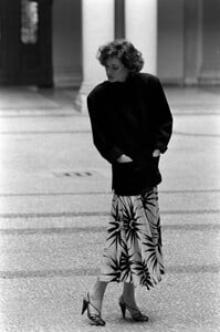 Cathy_Gallagher_Versace_Resort_1984_086.jpg