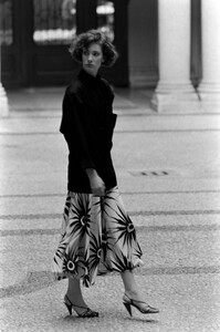 Cathy_Gallagher_Versace_Resort_1984_091.jpg