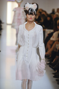 Chanel2010HauteCoutureSS124.thumb.jpg.76b568b45894cac081ce397062f0437f.jpg