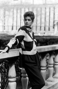 Cindy_Crawford_Perry_Ellis_FW1986_036.jpg