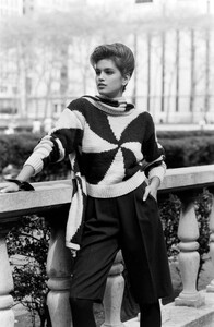 Cindy_Crawford_Perry_Ellis_FW1986_060.jpg