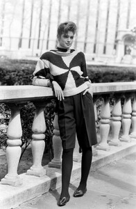 Cindy_Crawford_Perry_Ellis_FW1986_086.jpg