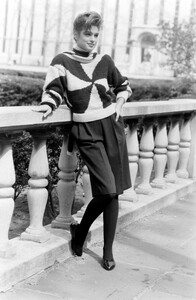 Cindy_Crawford_Perry_Ellis_FW1986_088.jpg