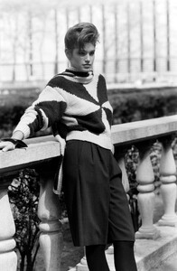 Cindy_Crawford_Perry_Ellis_FW1986_089.jpg