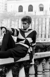 Cindy_Crawford_Perry_Ellis_FW1986_092.jpg