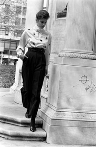 Cindy_Crawford_Perry_Ellis_FW1986_109.jpg