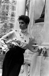 Cindy_Crawford_Perry_Ellis_FW1986_111.jpg