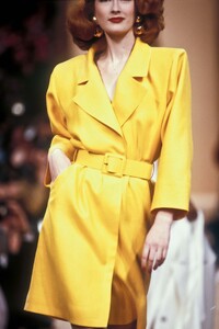 Cleo_Glyde_Yves_Saint_Laurent_SS1989_05.jpg