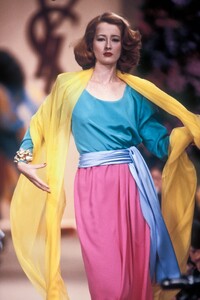 Cleo_Glyde_Yves_Saint_Laurent_SS1989_14.jpg