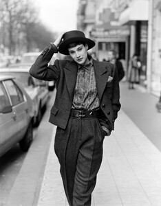 Deborah_Klein_Christian_Dior_FW1985_49.jpg