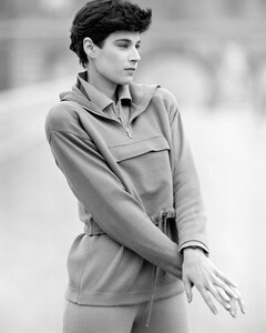 Deborah_Klein_Michel_Klein_FW1985_25.jpg