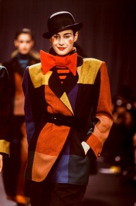 Deborah_Klein_Popy_Moreni_FW1989_02.jpg