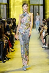 ElieSaabF23055.thumb.jpg.71cf251627c2393b0e13a96b5e602c8e.jpg