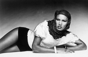 GraceJones1977.jpg