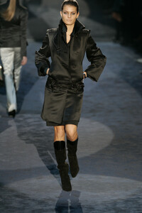 Gucci2005WomenFW56.thumb.jpg.a1a1b81997516d63c5e8055ff1f6ba1b.jpg