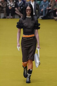 GucciF23028.thumb.jpg.c7fe54075c1c105b6853996fea099976.jpg