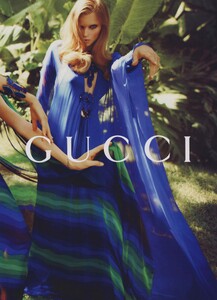 Inez__Vinoodh_Gucci_Spring_Summer_2009_04.thumb.jpg.0e27052a30a718d141cf002e11c8f078.jpg