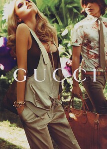 Inez__Vinoodh_Gucci_Spring_Summer_2009_06.thumb.jpg.629da27b89dead2fd4609c8ec169b28e.jpg