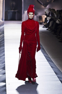 JeanPaulGaultier2003HauteCouture339.thumb.jpg.37c7859d0ecdf8076377ef5f639a492b.jpg