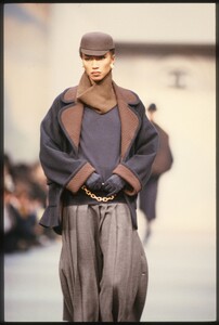 Katoucha_Chanel_FW1989_02.jpg