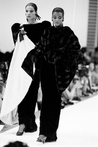 Khadija_Fendi_FW1986_07.jpg