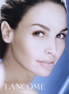 Lancome_High_Resolution_2009_01.thumb.jpg.7dc79bec3fd27841debbbf97a3bad1d5.jpg