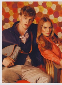 Meisel_Mulberry_Spring_Summer_2009_03.thumb.jpg.6ec288e8fec5f2174101a4b22316b9ba.jpg