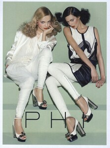 Meisel_Phi_Spring_Summer_2009_01.thumb.jpg.08d4d3097f046b3d36e615833fe21e0c.jpg