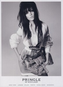 Meisel_Pringle_of_Scotland_Spring_Summer_2009_02.thumb.jpg.6dda5a641b58804de7d5c18b1820e73e.jpg