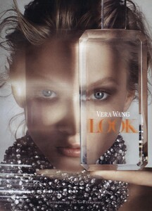 Meisel_Vera_Wang_Look_Fragrance_2009_01.thumb.jpg.f1a3cc65ad8c9da3c72b02b15f8dd5de.jpg