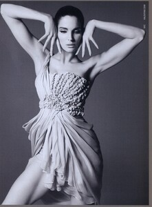 Mert__Marcus_Valentino_Spring_Summer_2009_02.thumb.jpg.bc217e8ce6d45c4e7a7a49b83acd5ca4.jpg