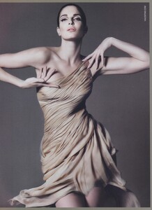 Mert__Marcus_Valentino_Spring_Summer_2009_06.thumb.jpg.b05eabeef384db922834480ad4a37c0c.jpg