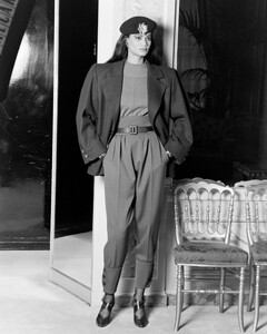 Michele_Gresse_Yves_Saint_Laurent_SS1985_05.jpg