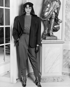 Michele_Gresse_Yves_Saint_Laurent_SS1985_15.jpg