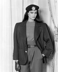 Michele_Gresse_Yves_Saint_Laurent_SS1985_22.jpg