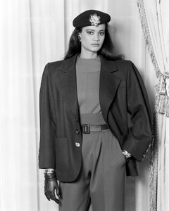 Michele_Gresse_Yves_Saint_Laurent_SS1985_25.jpg
