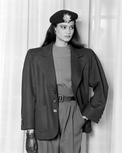 Michele_Gresse_Yves_Saint_Laurent_SS1985_26.jpg