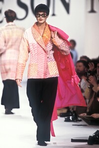 Michele_Quan_Jean-Charles_de_Castelbajac_FW1988_04.jpg