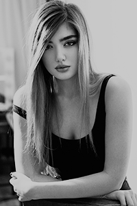 Negin 2.png