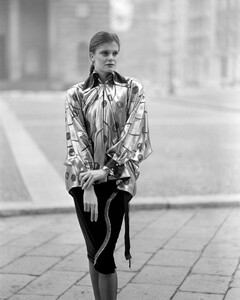 Nicoletta_Rossi_Versace_FW1985_Guy_Marineau_29.jpg