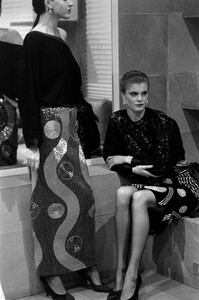 Nicoletta_Rossi_Versace_FW1985_Michel_Maurou_78.jpg