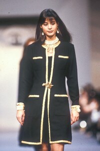 Nika_Balfour_Chanel_FW1989_14.jpg