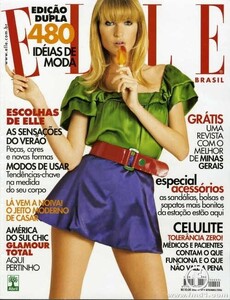 Renata Klem-Elle-Brasil.jpg