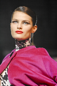 RoccoBarocco2008WomenFW13.thumb.jpg.cde765d433c82a0149a1423c1c0e5455.jpg