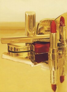 Sundsb_Dolce__Gabbana_Makeup_2009_07.thumb.jpg.08ed19a7f55e854b1a98452edfec9963.jpg