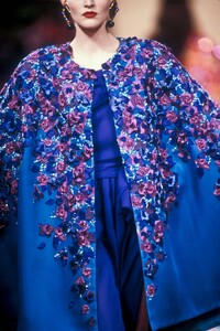 Sylvie_Gueguen_Yves_Saint_Laurent_HC_SS1989_11.jpg
